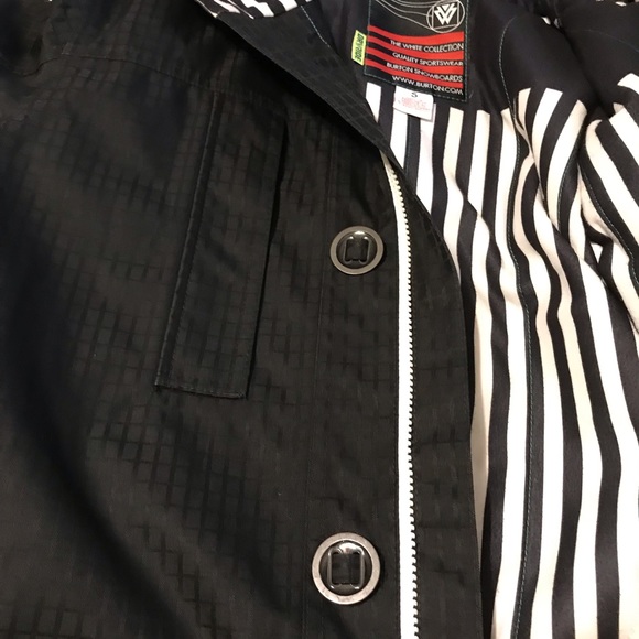 The White Collection ski/winter Jacket, size Small - Picture 14 of 16